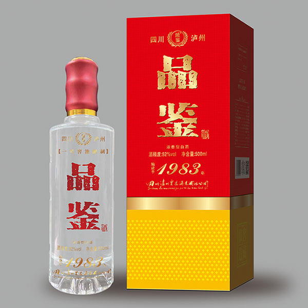 品鑒1983 零售價(jià)52度/1380元，38度/1360元
